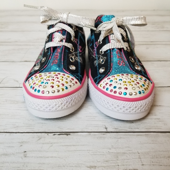 Skechers Twinkle Toes Light Up Heart Jeweled Canvas Sneakers - Picture 4 of 13